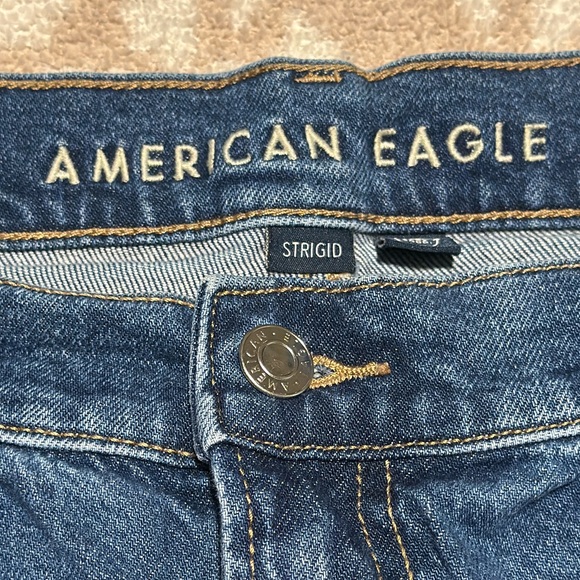 American Eagle Outfitters Dark Blue Strigid Denim Jeans - Picture 2 of 4